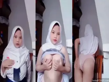 Bokep SMP Toket Gede Sange Ngentot Liar Full poster