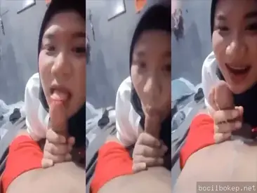 Hijab Binal Hisap Kontol Pacar Baru Sampai Puas poster